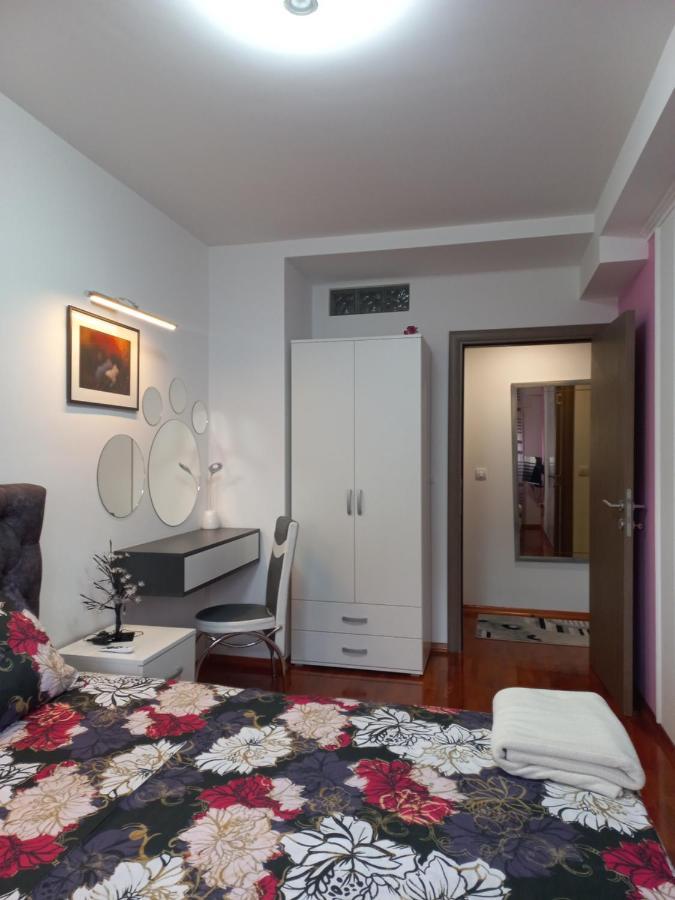 Twins Apartments Cacak Exterior photo